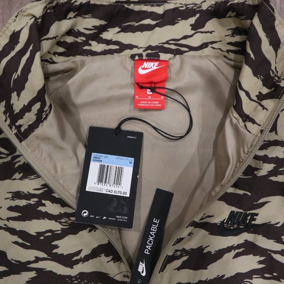 NWT NIKE SPORTSWEAR AOP VW SWOOSH WOVEN JACKET - Picture 3 of 4